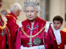 Елизавета II готовится покинуть престол: известны детали