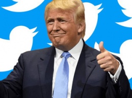 Демократы призывают Twitter приостановить действие учетной записи Трампа