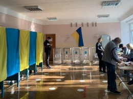 Полиция расследует возможною фальсификацию выборов во Львове