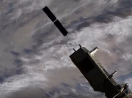 С борта МКС запустили сеть малых спутников