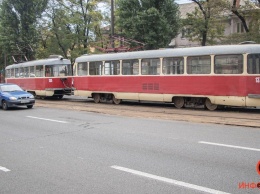 В пятницу в Днепре трамвай №11 временно прекратит движение