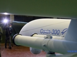 В Украине представили макет ударного беспилотника «Сокол-300»