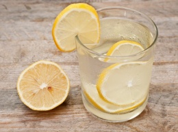 Врач оценил свойства лимона при борьбе с коронавирусом (ВИДЕО)