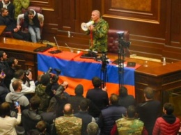 Армянская оппозиция намерена отправить Пашиняна в отставку и аннулировать соглашение по Карабаху