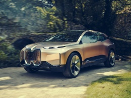 Электрический внедорожник BMW iNext замечен в преддверии дебюта