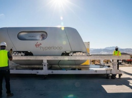 Компания Virgin Galactic провела тест своей Hyperloop-капсулы