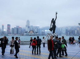 Из парламента Гонконга выгнали четырех депутатов за непатриотизм