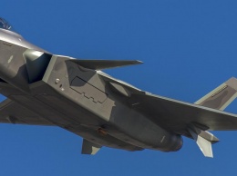Британцы указали на превосходство Китая над Россией в боевых самолетах
