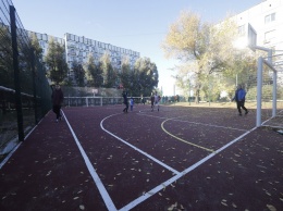 В Днепре продолжают строительство спортивных площадок и полей