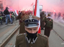 В Варшаве прошел Марш независимости. Фоторепортаж