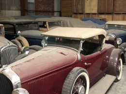 На аукцион выставлена коллекция машин Plymouth