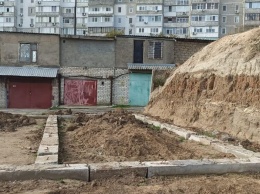 В Николаеве выявили незаконное строительство гаражей в охранной зоне электрических сетей (ФОТО)