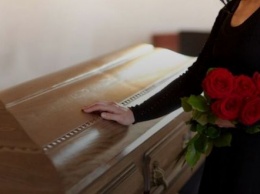 Без родственников: умершего в одиночестве Джигарханяна похоронят чужие люди