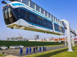 В Китае прошли испытания беспилотного "небесного" поезда (ФОТО)