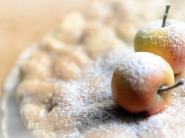 Рецепт печеных яблок с медом и корицей