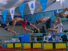 Симферопольские пловцы завоевали 42 медали в Евпатории