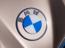 BMW запускает подписку на встроенный радар-детектор