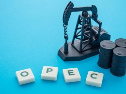 Нефть дорожает перед встречей ОПЕК+