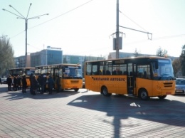 В Мелитопольском районе община получила школьный автобус