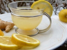 Чтобы вирусы обходили стороной: рецепт целебного напитка из имбиря и лимонов