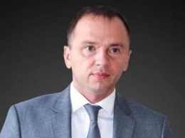 Политолог: Зеленский обещал «новые лица», но во власти оказались чиновники времен Януковича и Порошенко
