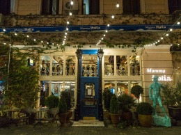 Часть ресторанов в центре Одессы "велюрит" в карантин, в том числе втихаря работает заведение нардепа-слуги