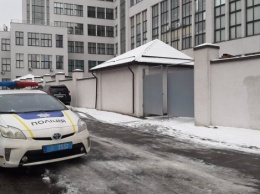 В Харькове женщина выпала с шестого этажа здания предприятия "Госпром"
