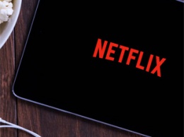 Netflix обвинили в оскорблении религиозных чувств из-за невинной мелодрамы с поцелуем