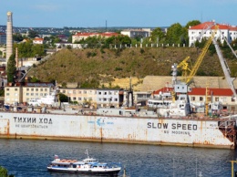 Украина наложила арест на 50 кораблей, которые заходили в порты Крыма