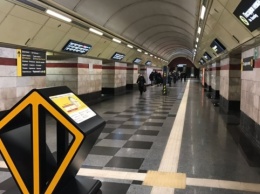 Антивандальные турникеты и шире двери: в Киеве переоборудовали станцию метро «Сырец»
