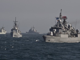 Моряки бундесвера осмотрели турецкое судно на основе разведданных ЕС