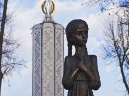 День памяти жертв голодоморов: как в Украине вспоминают погибших
