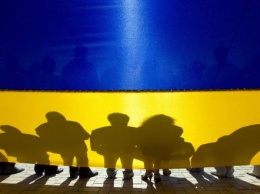 Есть ли шанс у укранцев в обозримом будущем зажить лучше: ответ политэксперта
