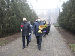 В Кривом Роге чествовали память жертв Голодомора