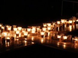 Жители Никополя могут зажечь свечу в память о жертвах Голодомора и политических репрессий