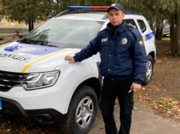 Офицер полиции Семеновской ОТГ получил служебный автомобиль (ФОТО)
