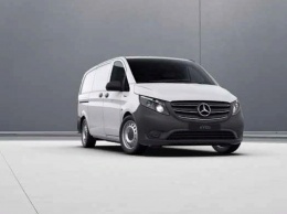 Mercedes начал продажи обновленного фургона eVito в Великобритании