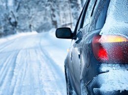 Как уменьшит расход топлива автомобиля зимой: актуальные советы