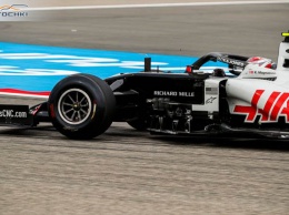 Пилоты Формулы-1 раскритиковали новые гоночные шины Pirelli