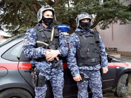 В Симферополе росгвардейцы не дали закончить групповое избиение