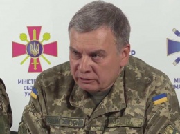 Депутаты требуют уволить, кроме Степанова, еще и министра обороны Тарана