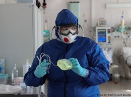 Пациентов гораздо больше: врачи о второй волне коронавируса в России