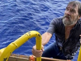 Сутки провел в открытом море: в США спасли пропавшего моряка