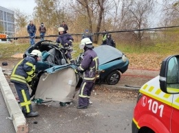 Стали известны подробности утреннего ДТП на Набережной в Запорожье (фото)