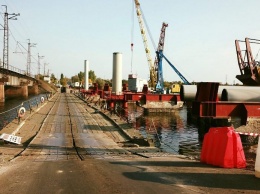 На Днепропетровщине перекроют движение по понтонному мосту (фото)