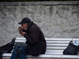 Каждый день в ялтинском сквере «Комсомолец» будут раздавать еду нуждающимся
