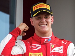 Шумахер будет выступать в Формуле-1 с 2021 года