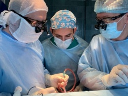 Во Львове ребенка с опухолью мозга прооперировали без переливания крови