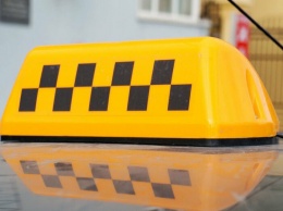 С 1 декабря изменили тарифы службы такси ДНР