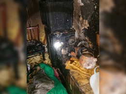 Вытащили из огня живым: под Днепром пожарные подарили мужчине вторую жизнь